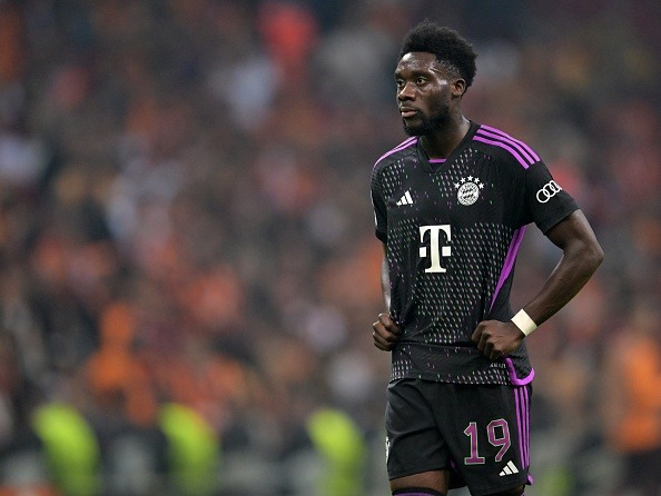 Alphonso Davies tiene contrato con el Bayern Munich hasta el 30 de junio de 2025. (Foto: Getty Images)