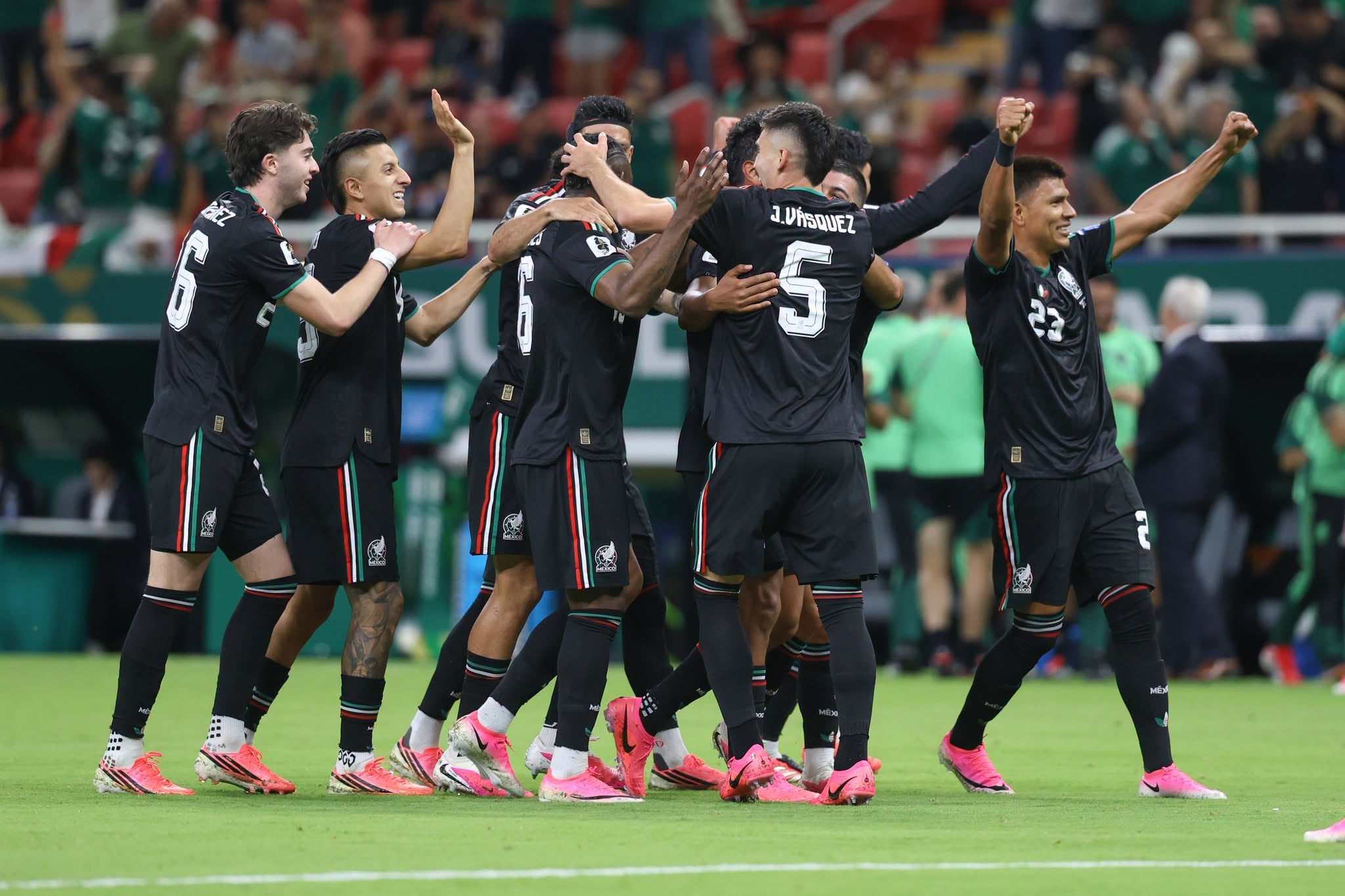 México suma seis puntos en la fase de grupos del Mundial 2026. (Foto: AFP)