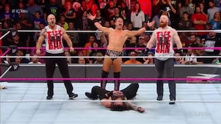 ¡A lo The Shield! The Miz, Cesaro y Sheamus le aplicaron un 'bombazo triple' a Roman Reigns en RAW [VIDEO]