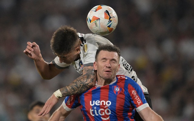 Eduardo Brock - Cerro Porteño. (Foto: Rodrigo ARANGUA / AFP)