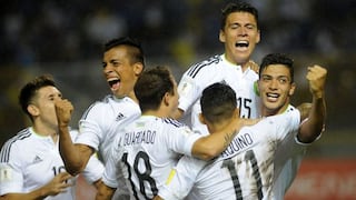 México venció 3-1 a El Salvador por Eliminatorias 2018 de Concacaf