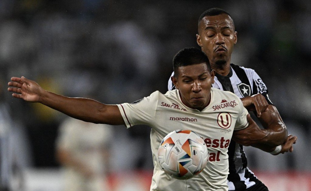 Desatenciones en defensa y cero propuesta ofensiva: las claves de la caída crema que le pone fin a 25 partidos invictos en Brasil. (AFP)