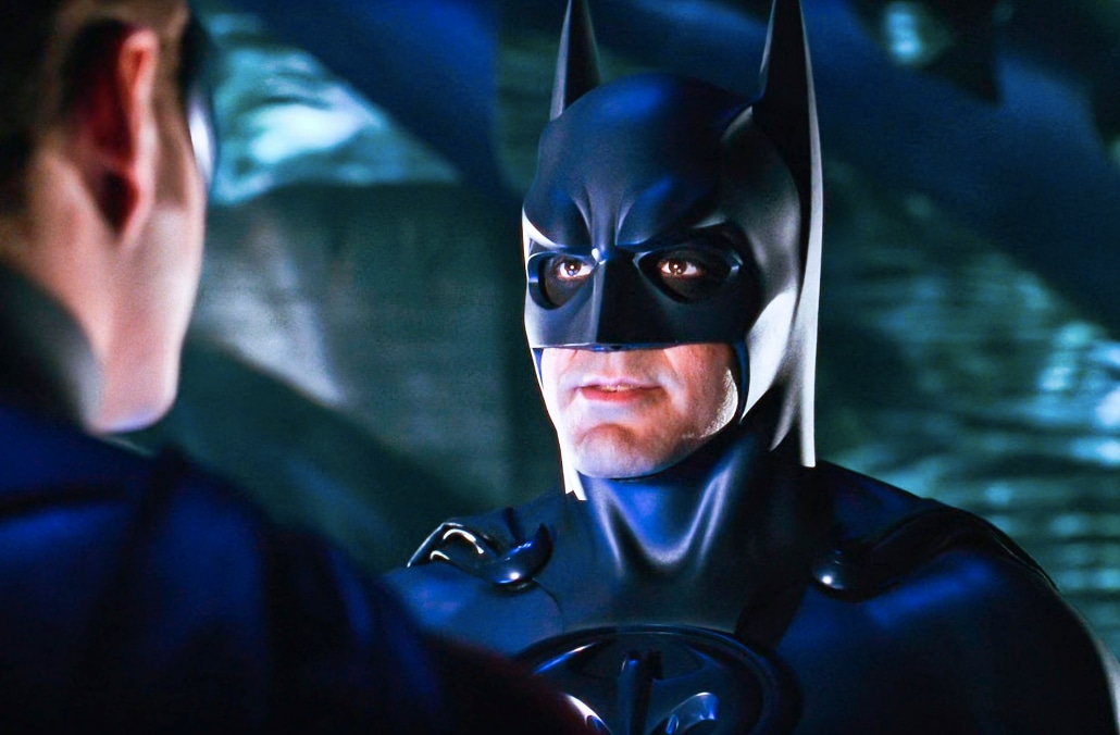 George Clooney interpretó al superhéroe en "Batman & Robin" de 1997, donde Uma Thurman interpretó a Poison Ivy (Foto: Warner Bros)