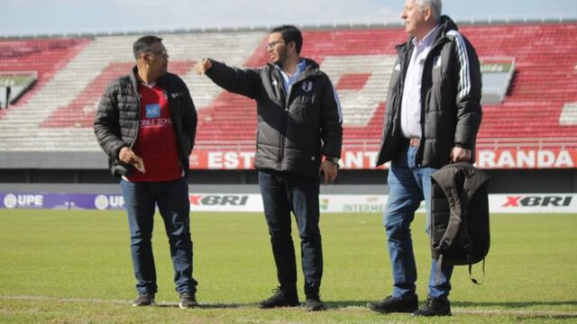 De cara a las Eliminatorias: García Pye visitó estadio Antonio Aranda para duelo contra Paraguay