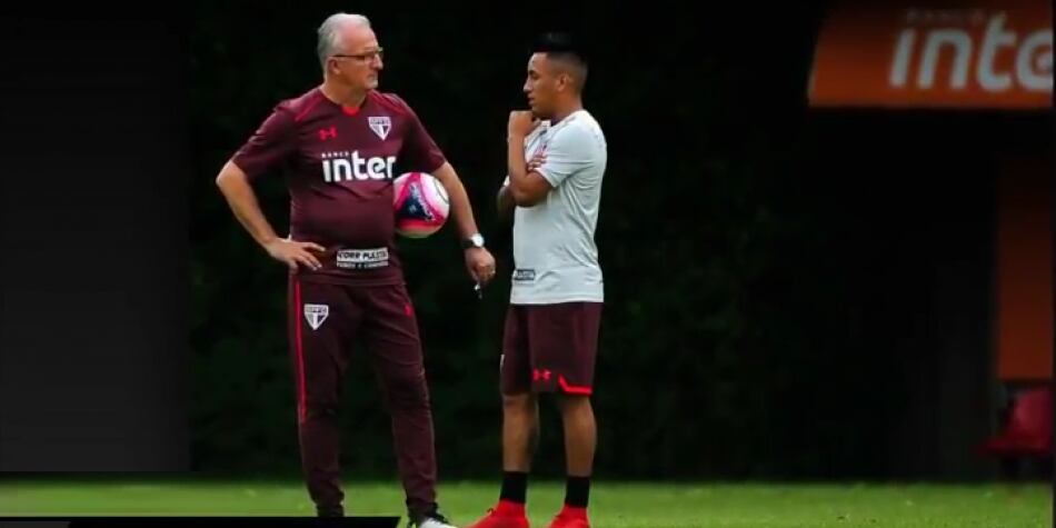 Christian Cueva tuvo como entrenador a Dorival Júnior en Sao Paulo hasta 2019.