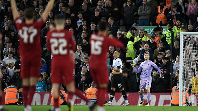 Sigue en carrera: Liverpool venció por penales a Derby County y clasificó a octavos de la Carabao Cup