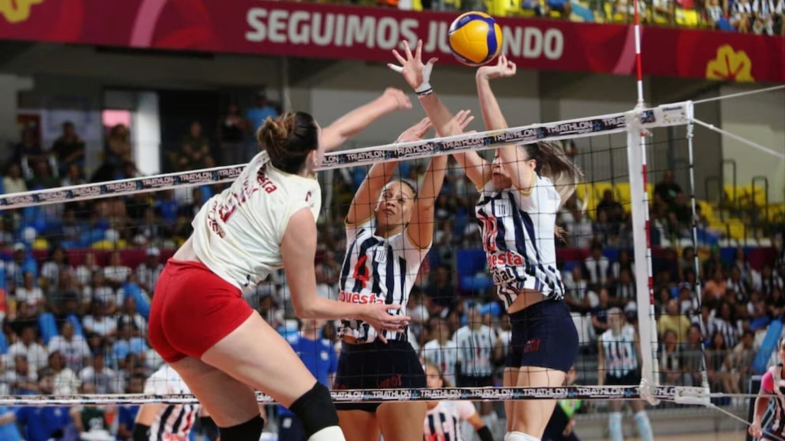 La Liga Peruana de Vóley volverá a vivir un clásico 'U vs AL' en la seguda etapa del torneo | FPV