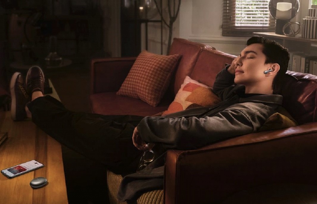 Los FreeBuds 5 son los primeros audífonos inalámbricos de diseño abierto de la firma, y los primeros en ser compatibles con los códecs L2HC y LDAC. Foto: HUAWEI