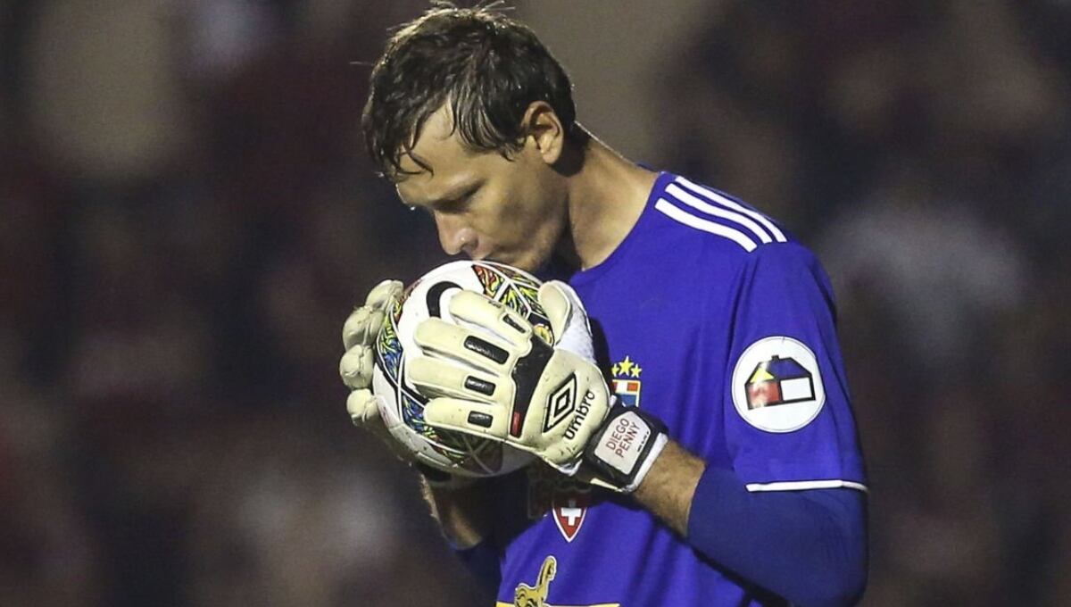 Diego Penny tiene tres títulos nacionales con Sporting Cristal. (Foto: William Volcov / LatinContent / Getty Images)