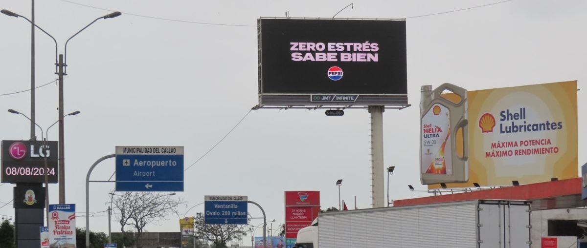 Los limeños encontraron mensajes rotundos e inspiradores en varios puntos estratégicos de la ciudad, como “Zero estrés sabe bien”, “Zero culpas saben bien”, “Zero hate sabe bien” y más. (Foto: Difusión)