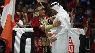 Así se vivió el abrazo entre Qatar y Perú a poco del partido por el repechaje mundialista [FOTOS]