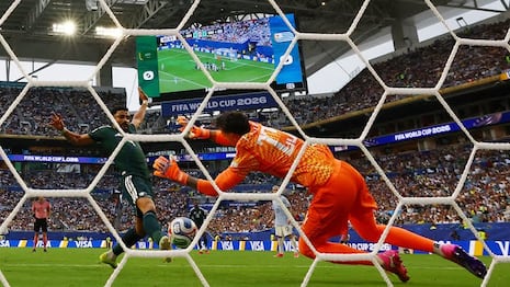 Con la garra ‘charrúa’ hasta el final: Uruguay vs. Arabia Saudita (1-1) con goles de Al-Amri y Araújo
