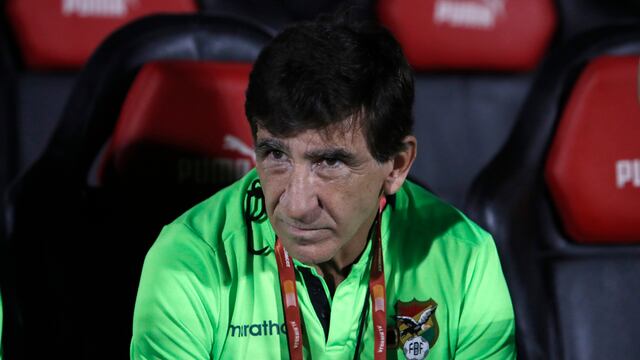 Costas no se muerde la lengua tras otra derrota de Bolivia: “Los jugadores no tienen formación”