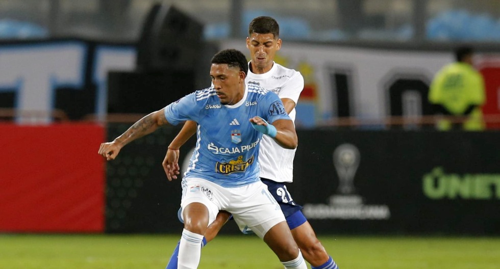 Jesús Castillo podría llegar al fútbol de Portugal. (Foto: GEC)