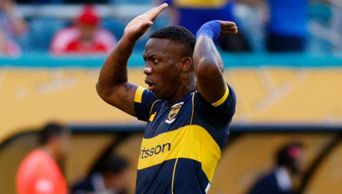 Luis Advíncula tiene contrato con Boca Juniors hasta diciembre del 2026. (Foto: Getty Images)