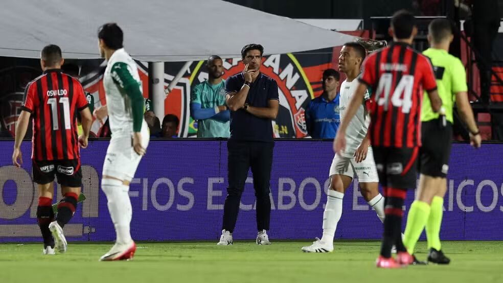 Abel Ferreira solo estuvo cuatro minutos en conferencia de prensa, post partido entre Palmeiras y Vitória. (Foto: César Greco/Palmeiras)