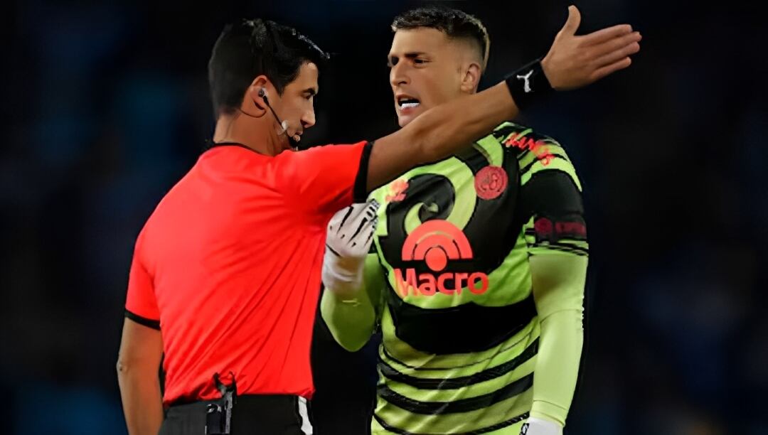 La Conmebol busca que se agilice el juego y los porteros dejen de hacer tiempo. (Foto: Getty Images)