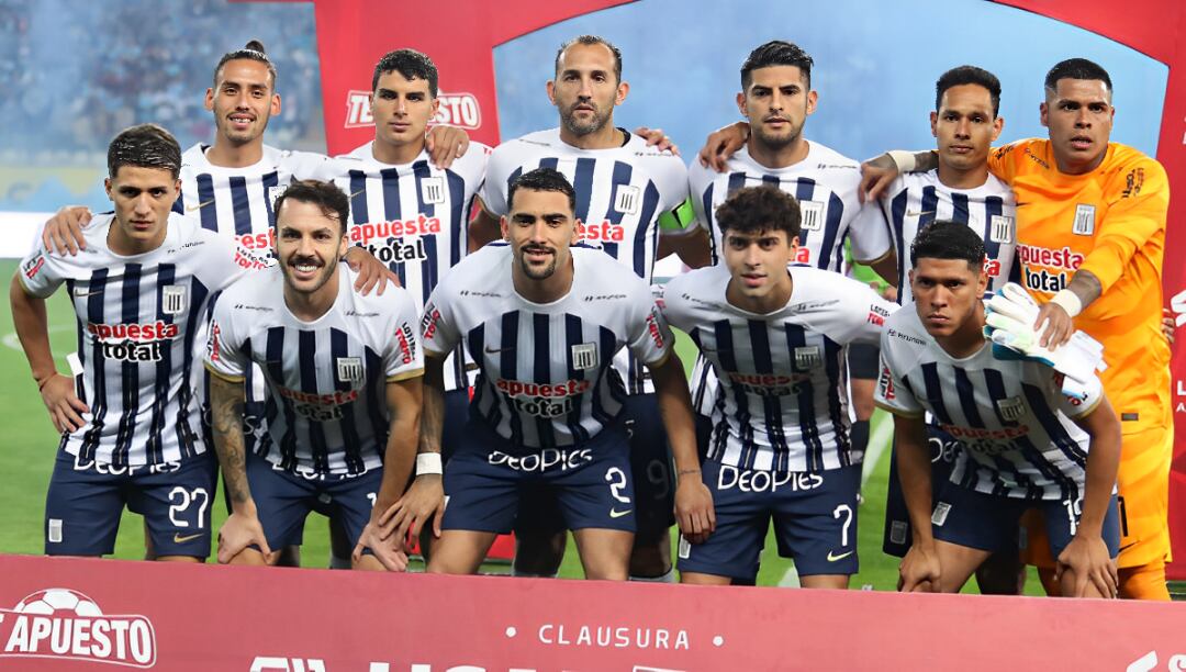 Alianza Lima mantuvo su clásico 3-5-2 para el partido con Sporting Cristal. (Foto: Jesús Saucedo / GEC)