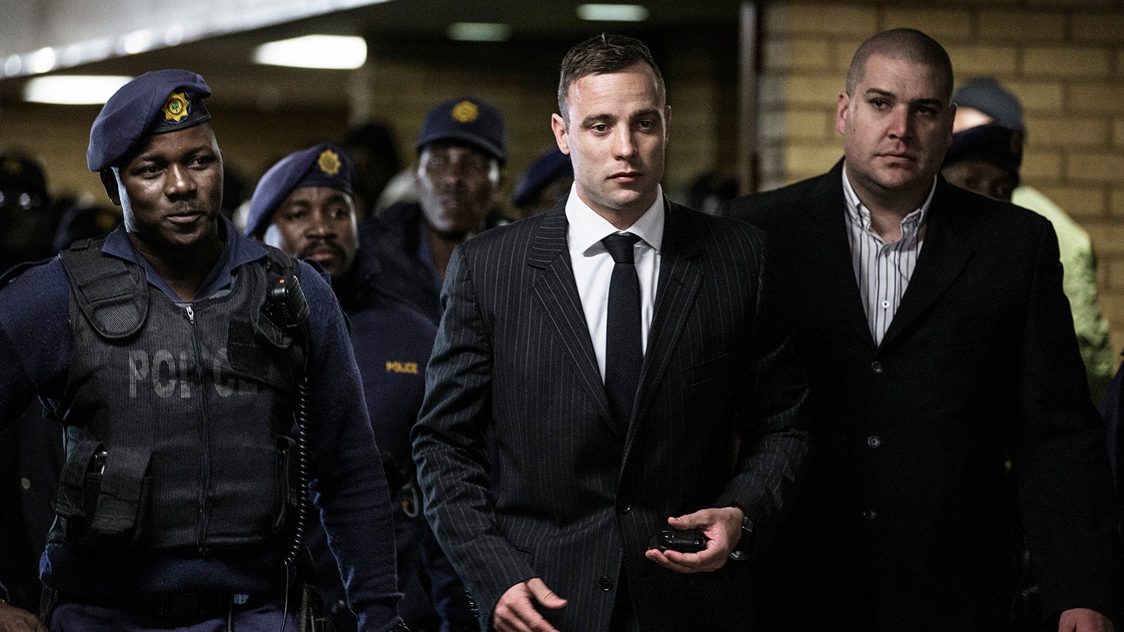 Oscar Pistorius queda en libertad condicional 11 años después de asesinar a su novia. (Foto: AFP)