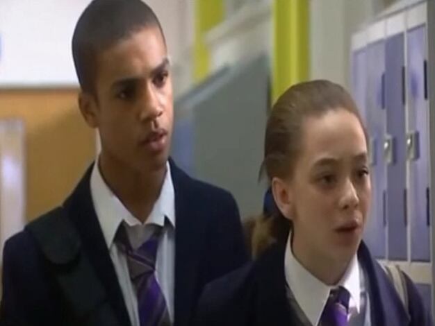Lucien Laviscount como Jake Briggs en la serie "Grange Hill" (Foto: BBC)