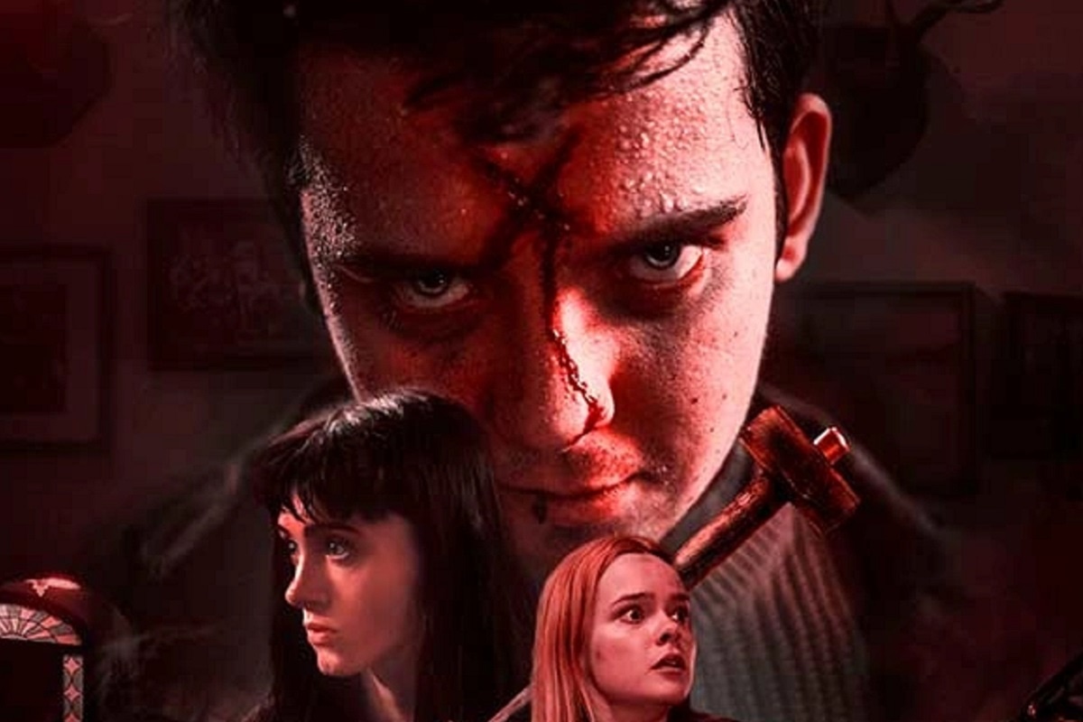 Asa Butterfield, Natalia Dyer y Laurel Marsden en la película de terror "All Fun and Games" (Foto: Vertical Entertainment)