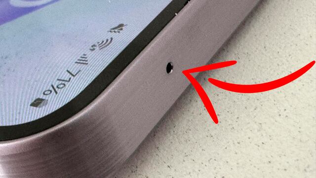 No es el micrófono: conoce qué es el huequito en la parte superior de tu smartphone Android