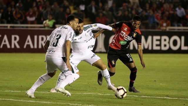 Lo dominó: Palmeiras goleó 4-0 a Melgar en Arequipa y lo eliminó de la Copa Libertadores.