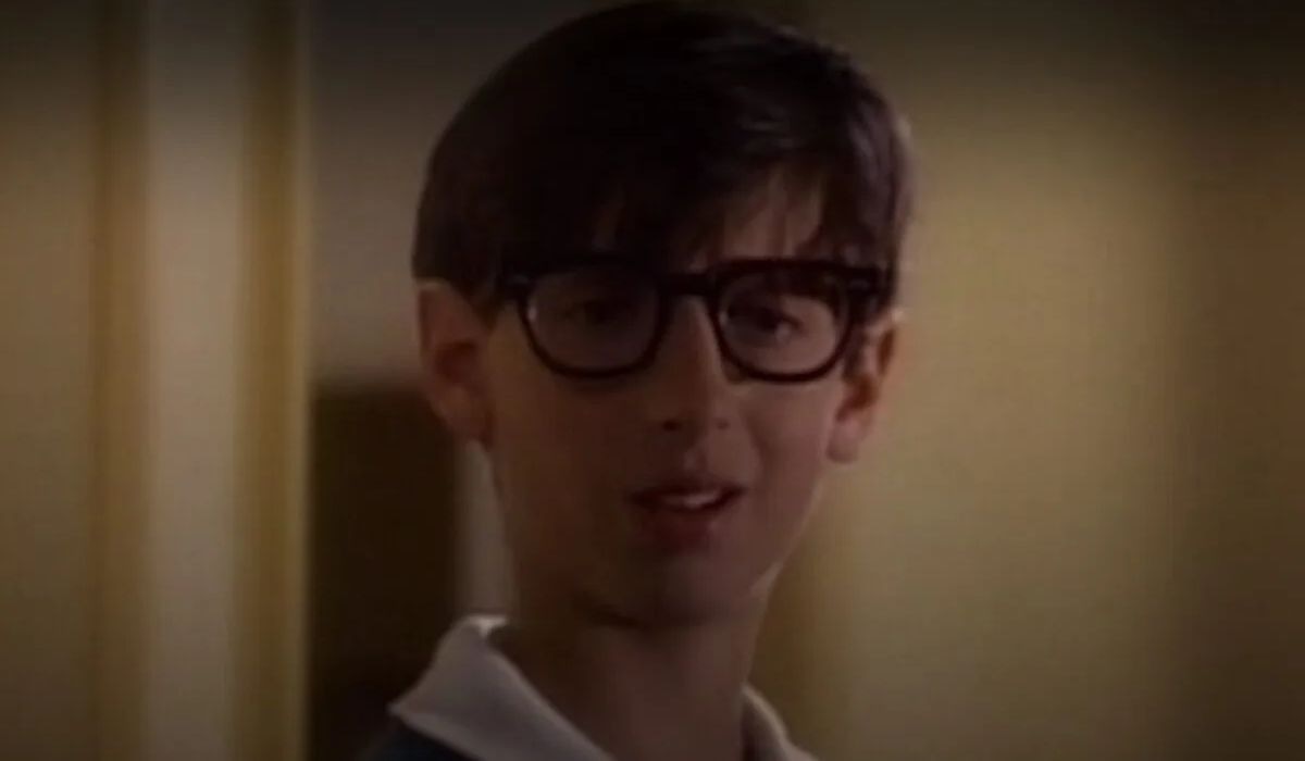 Josh Saviano interpretando a Paul Pfeiffer en "Los años maravillosos". Él mejor amigo de Kevin Arnold (Foto: New World Television)