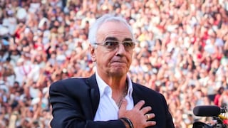 Mientras Universitario espera su decisión: Jorge Fossati recibió premio en Uruguay