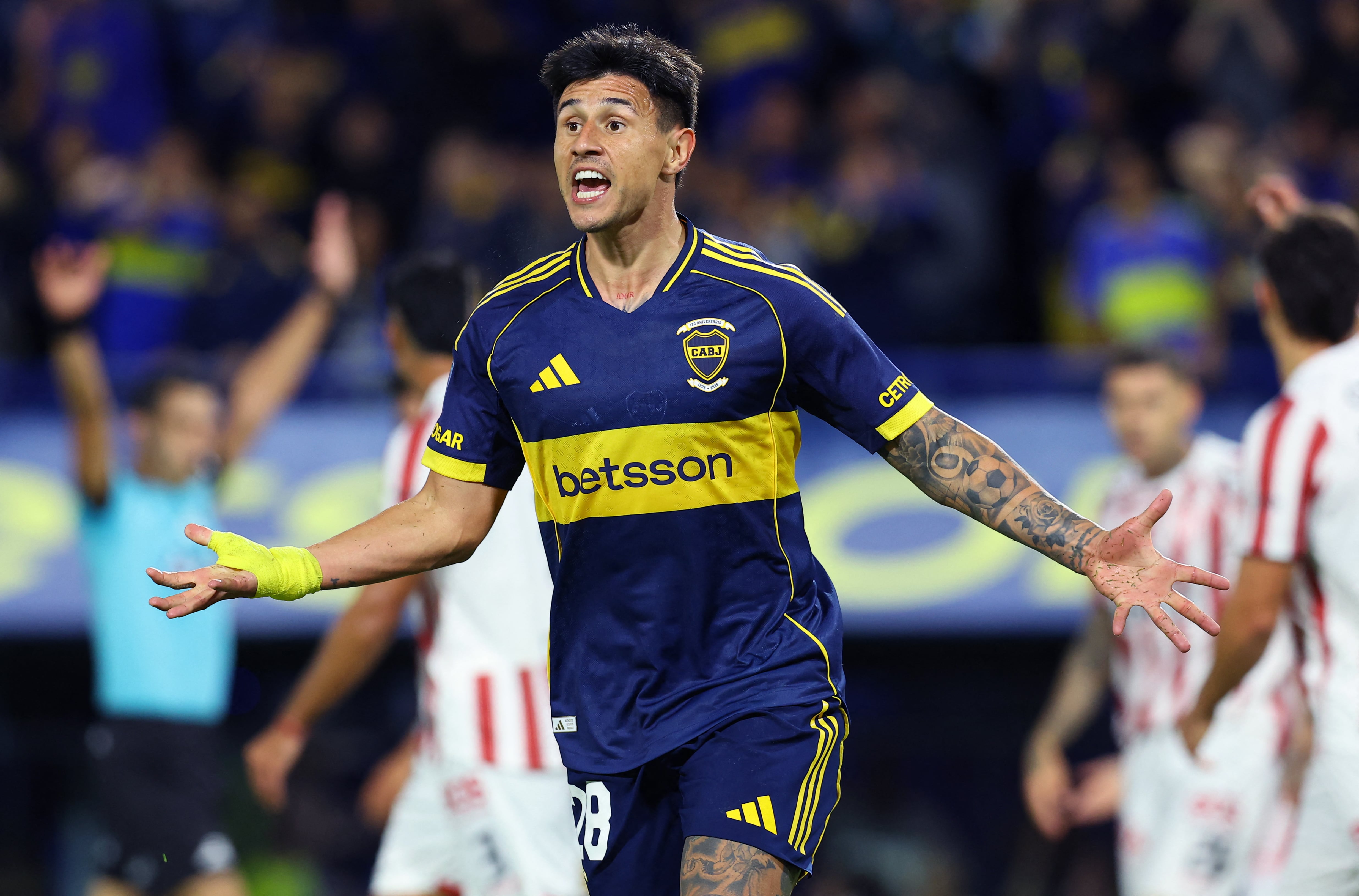 Boca Juniors vs River Plate: en qué canales transmiten el partido y dónde ver ONLINE el Superclásico por 15 del Torneo Apertura de la Liga Profesional Argentina 2026 desde el Estadio Monumental. | Foto: Alejandro Pagni / AFP