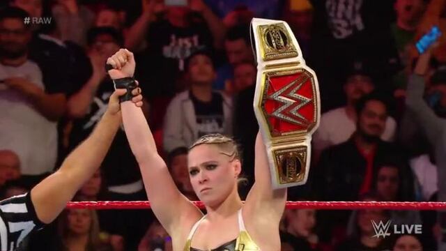 ¡Imparable! Ronda Rousey destruyó a The Riott Squad en el RAW de Oregón [VIDEO]
