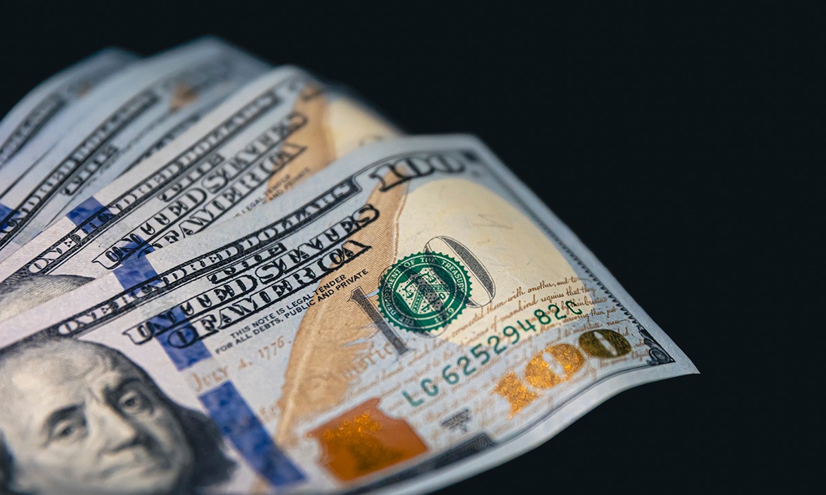 Conoce como un hombre logró que su ganancia del Powerball se incremente 10 años después de ganar. (Foto: Freepik)