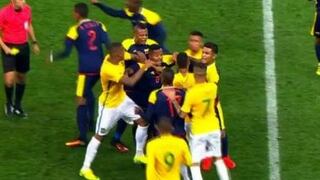 Neymar y la dura falta que generó una trifulca en el Colombia-Brasil