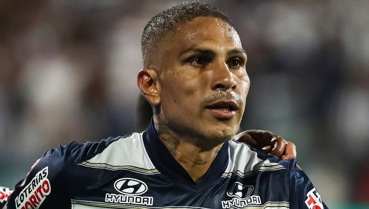 Paolo Guerrero espera recuperarse para estar contra Sporting Cristal. (Foto: Getty Images)
