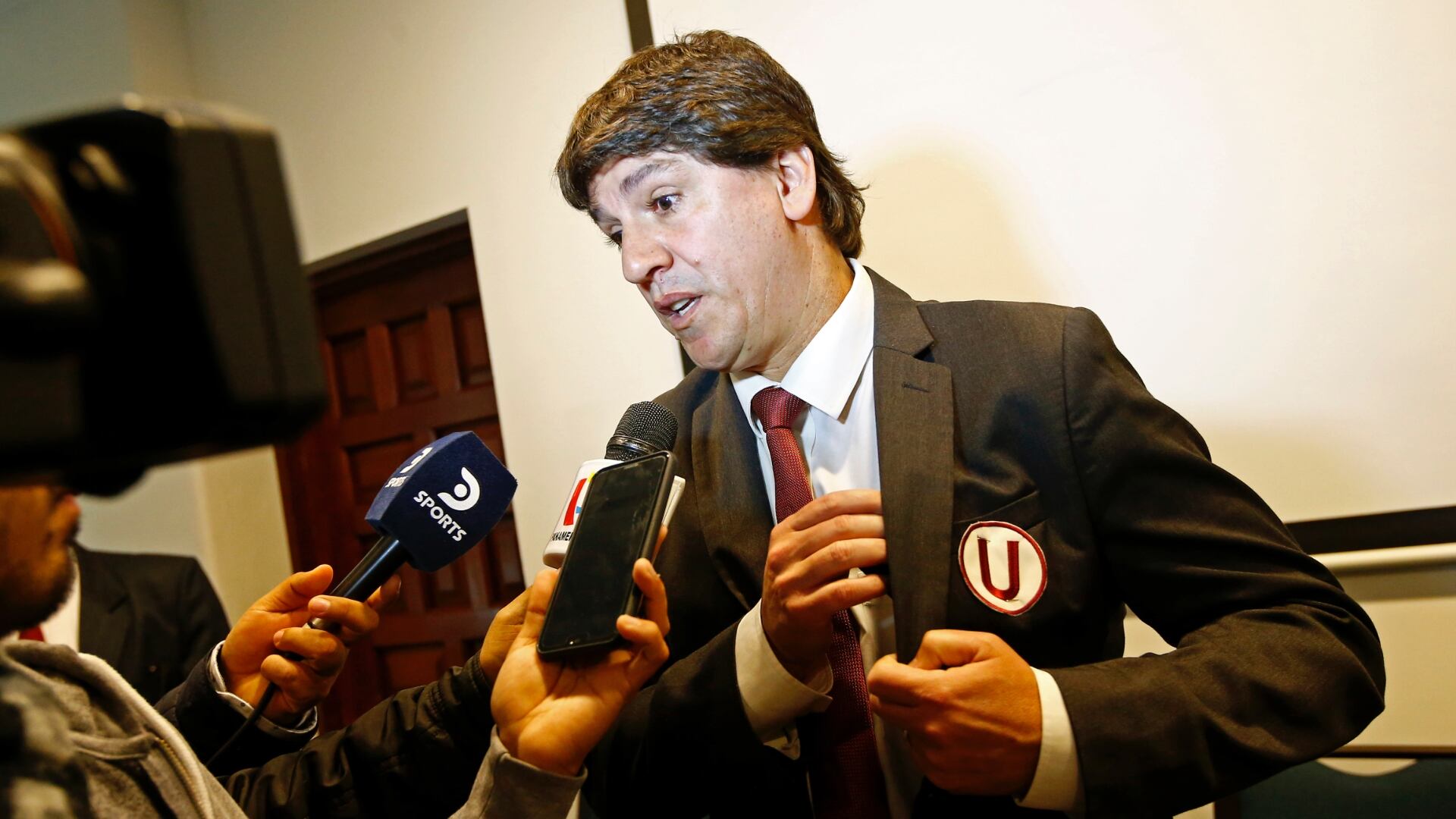 Jean Ferrari, administrador de Universitario de Deportes.
