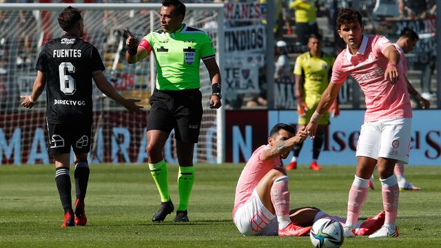 La pandemia sigue: Colo Colo y Católica pierden más de 30 futbolistas tras contagios de covid-19