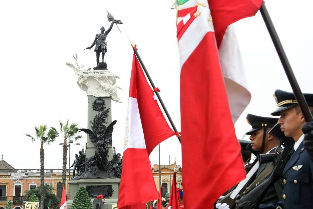 El 7 de junio, se celebra el Día de la Bandera y, por primera vez, esta fecha será feriado, según el calendario oficial. (Foto: Andina)