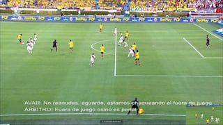 Los audios del VAR tras el penal no sancionado a Yerry Mina en el Perú vs Colombia  [VIDEO]