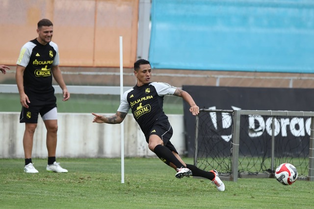 Entrenamiento del equipo de Sporting Cristal en la sede de la Florida en el distrito del Rimac. (Fotos: jorge.cerdan/@photo.gec)