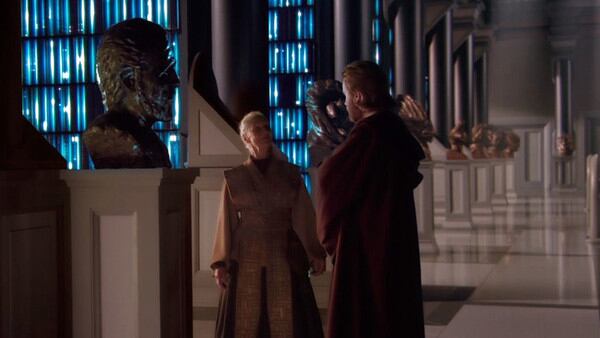 La estatua de George Lucas hace un cameo en una escena de la película "Star Wars. Episode II: Attack of the Clones" (Foto: Lucasfilm)