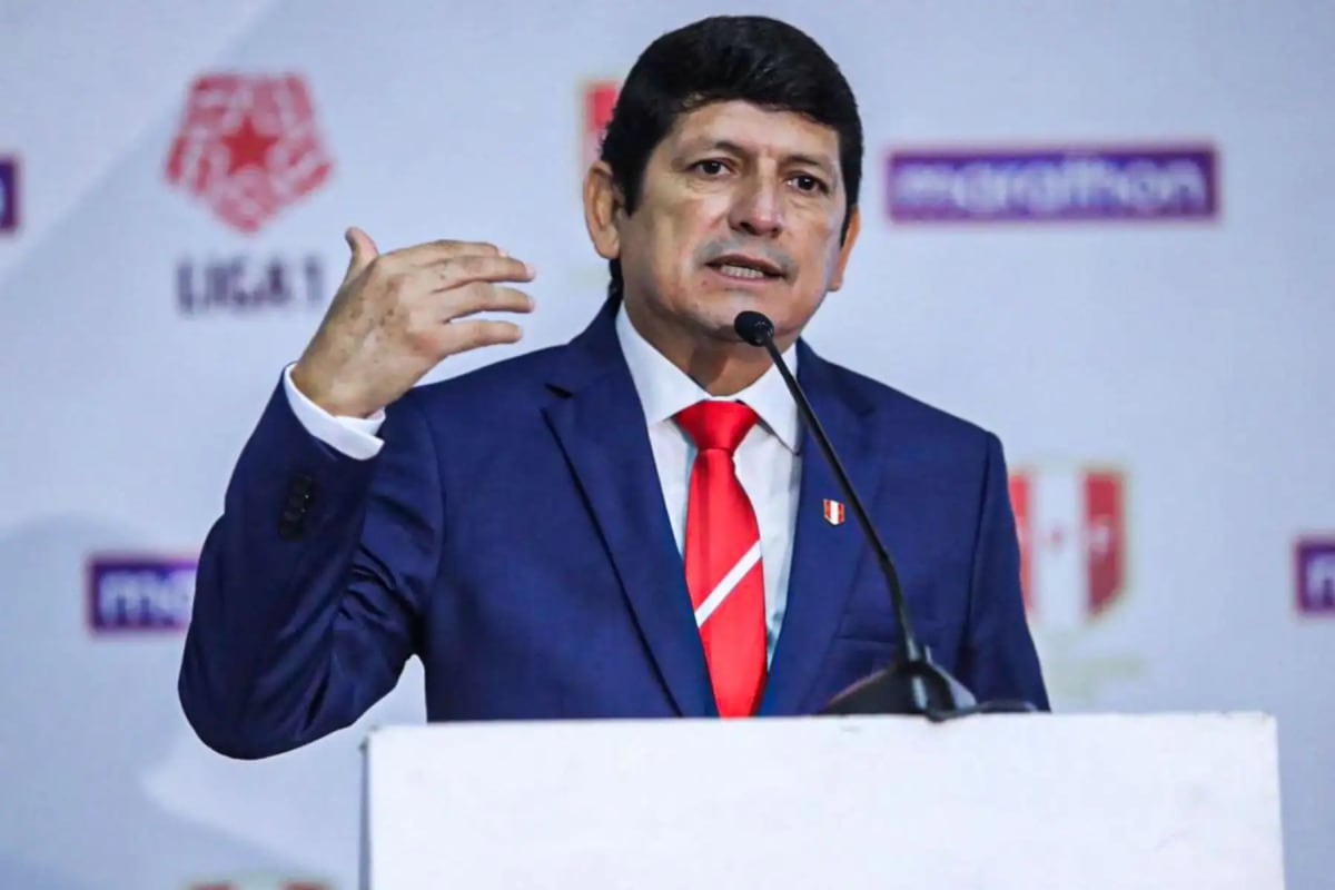Agustín Lozano es el actual presidente de la FPF. (Foto: Andina)