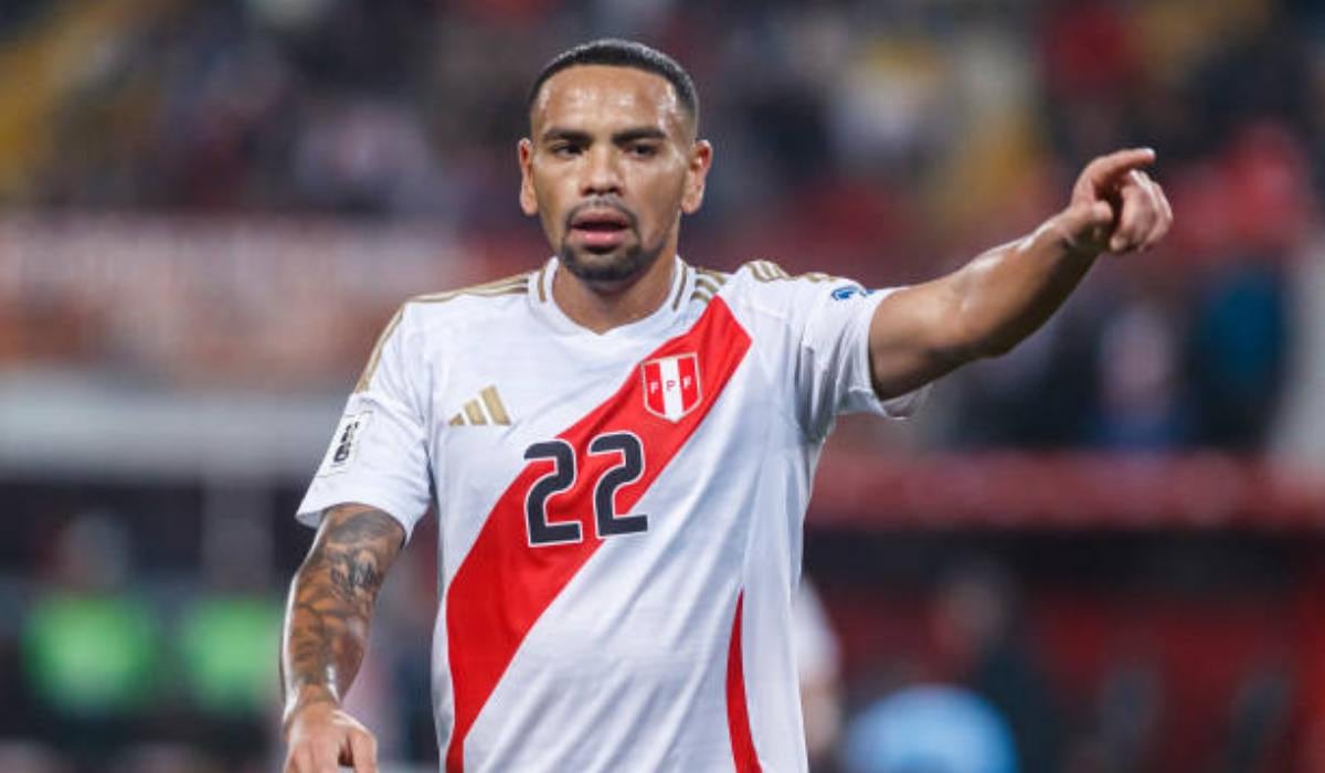 Alexander Callens no juega desde el mes de noviembre de 2024. (Foto: Getty Images)