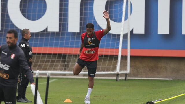 ¡Le pone ganas! Jefferson Farfán realizó trabajos diferenciados [FOTOS y VIDEO]