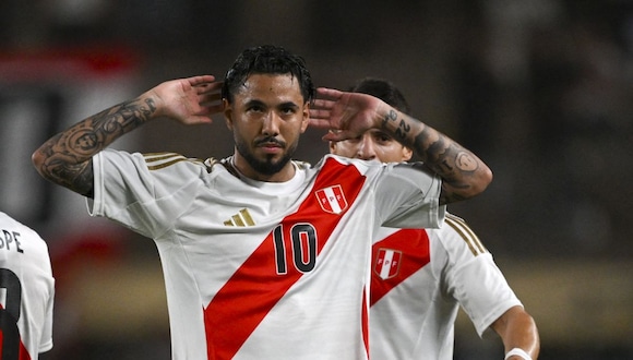 Perú juega contra El Salvador en Filadelfia, Estados Unidos. (Foto: AFP)