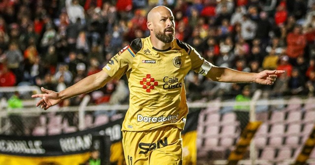 9 | J. Manuel Tevez | Cusco Fútbol | Goles: 10