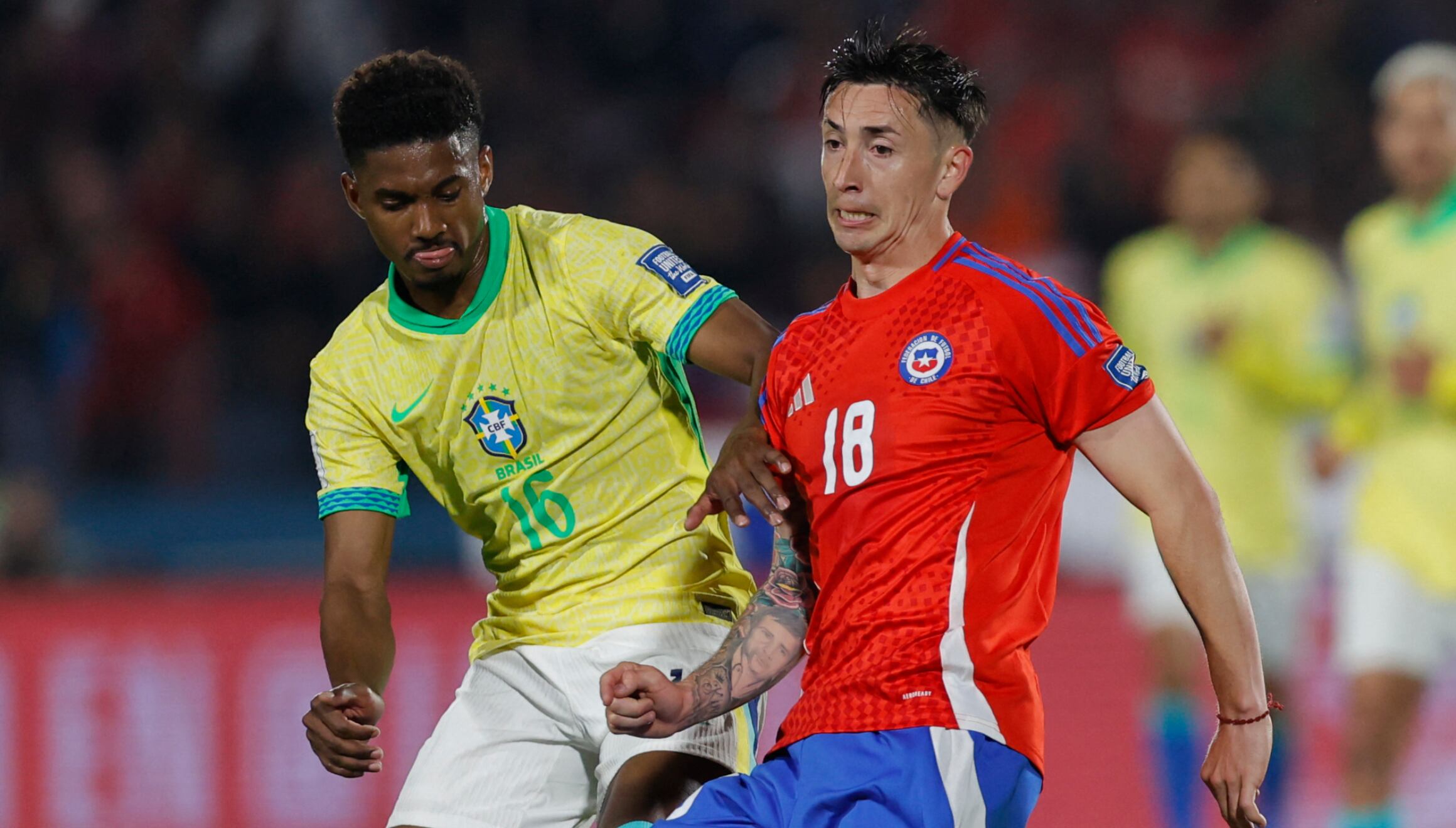 Chile viene de perder 2-1 ante Brasil por la fecha 9 de las Eliminatorias 2026. (Foto: AFP)