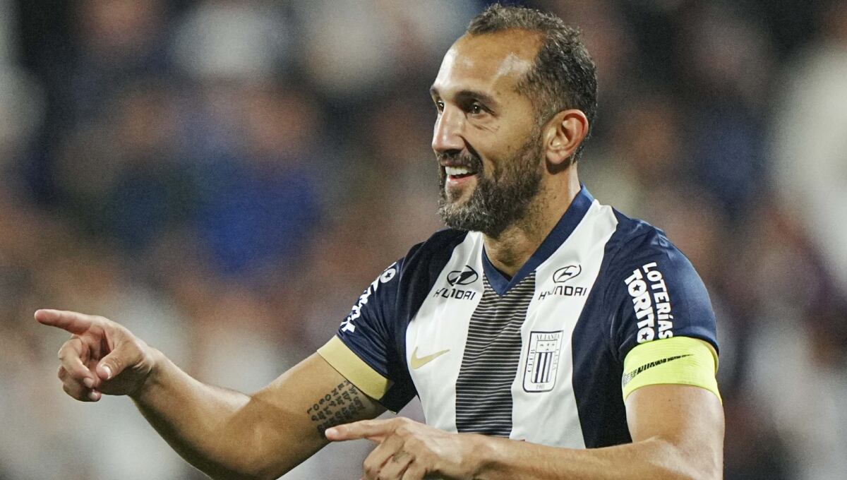 Hernán Barcos juega en Alianza Lima desde la temporada 2021. (Foto: Liga 1)