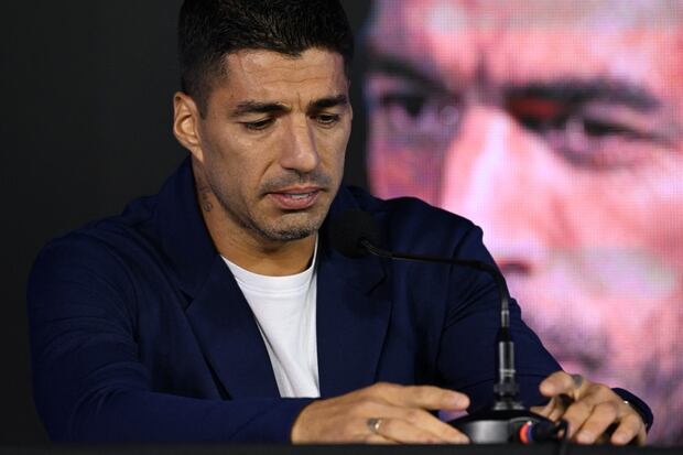 Luis Suárez se retira de la Selección de Uruguay con 37 años. (Foto: AFP)