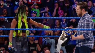 Naomi rompió en llanto tras devolver el cinturón de campeona de SmackDown
