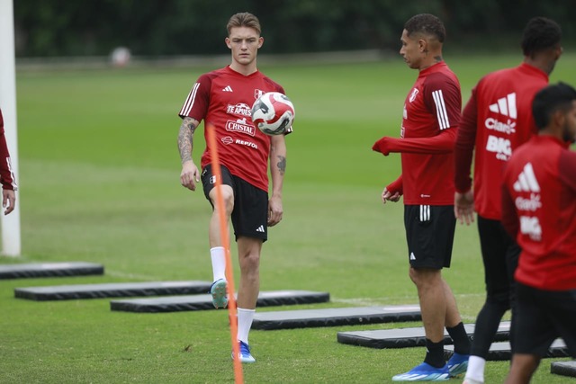 Perú entrenó este sábado en la Videna, a tres días del partido frente a Venezuela. (Foto: Julio Reaño / GEC)